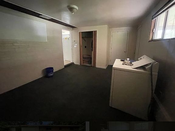2nd image of 3321 Morehouse St
