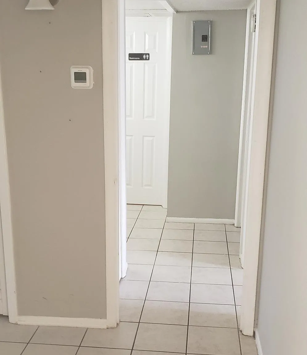 2543 N Alafaya Trl — Photo 4