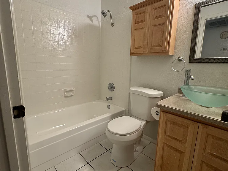 1018 W Malibu Dr — Photo 12
