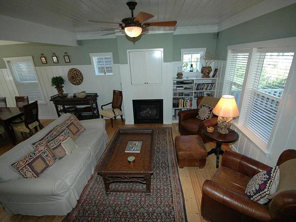 4th image of 286 Bella Beach Cir #Share3