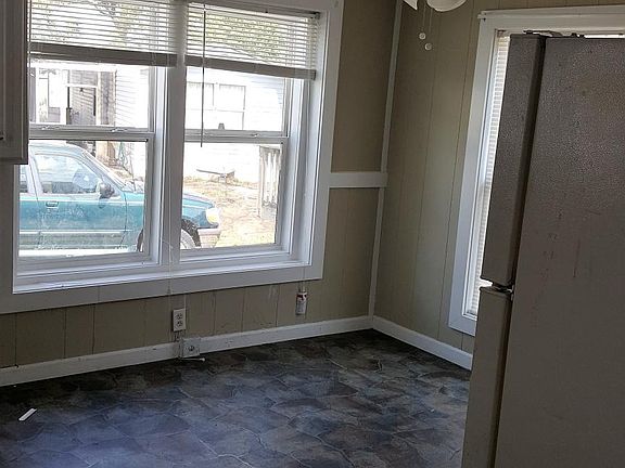 3rd image of 3584 Argonne Ave Trlr 15