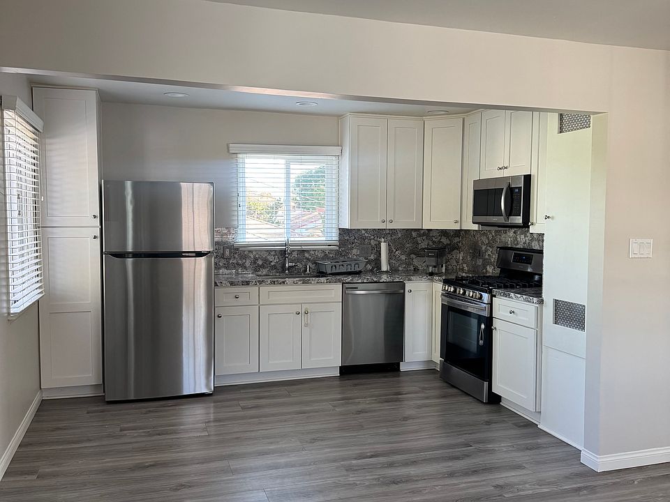 1st image of 844 N Vine Ave APT 4