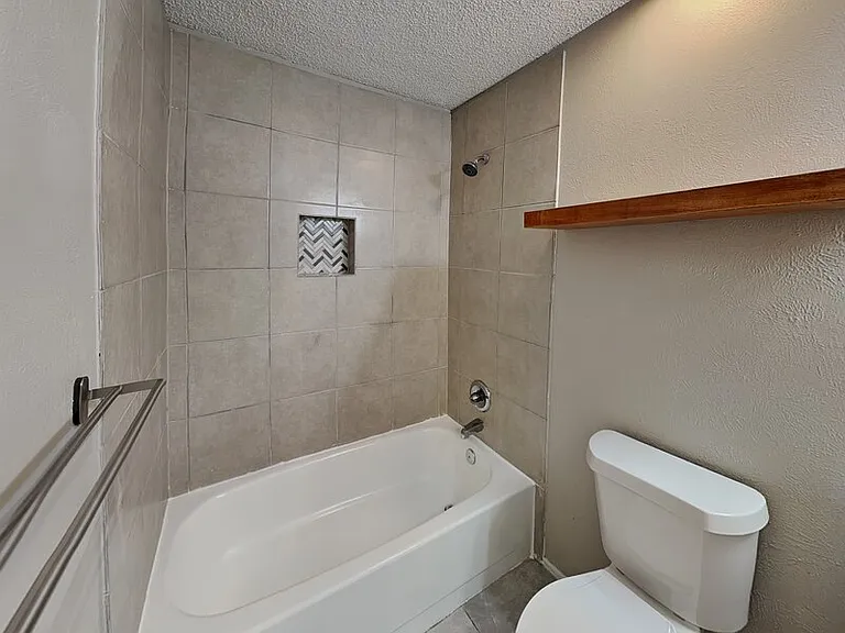 701 Admiralty Way — Photo 16