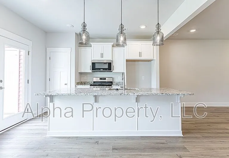 124 Keel Ln — Photo 7