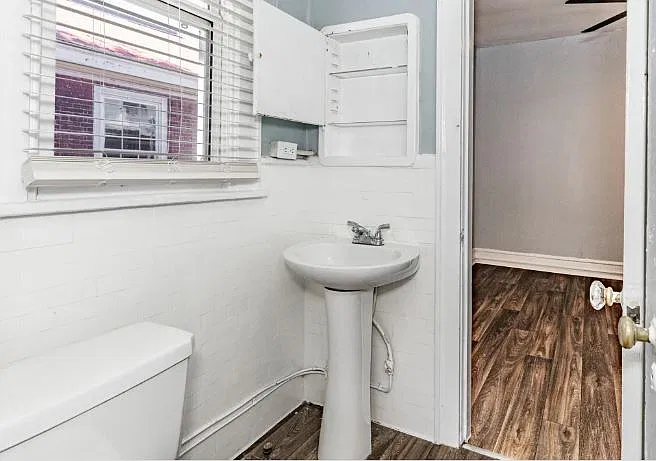 1140 West Grace — Photo 4