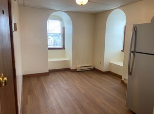 29 Commercial St APT 8, Lynn, MA 01905