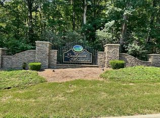 23 Summit Dr, Rocky Mount, VA 24151