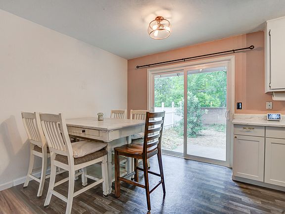 5th image of 2575 Lupine St