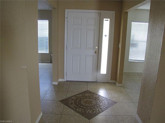 4th image of 2507 28th St W Unit 10