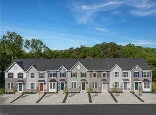 216 Reids Place Dr, Suffolk, VA 23434