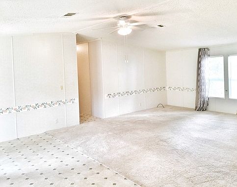 3rd image of 15108 Nursery Ct
