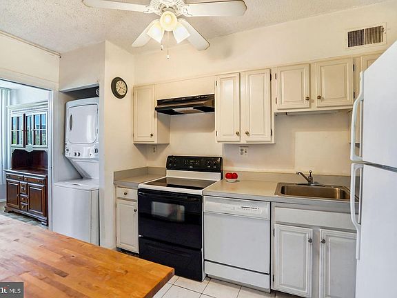 4th image of 5500 Holmes Run Pkwy APT 1120