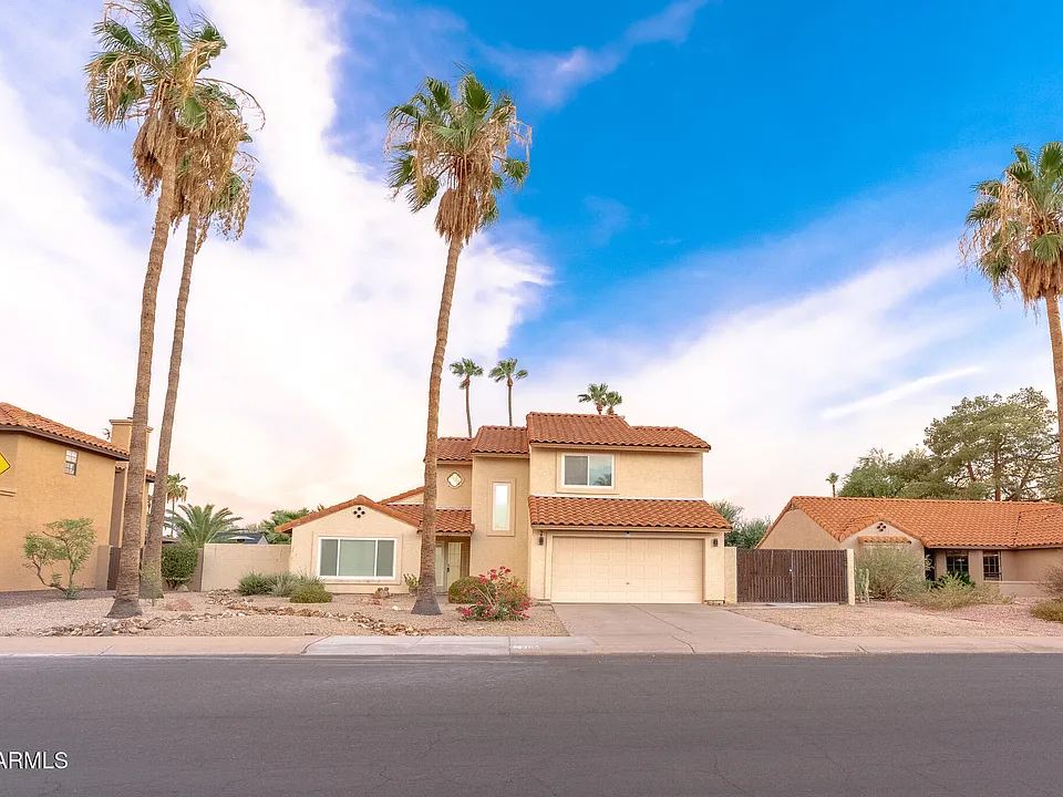 5625 E Tierra Buena Ln