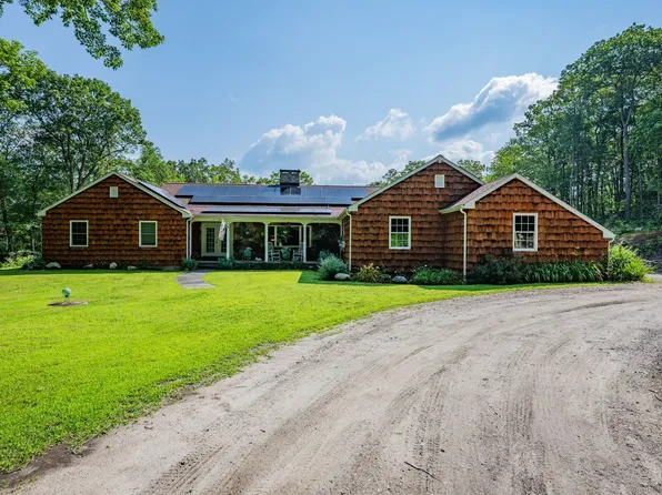 126 Behrens Road, New Hartford, CT 06057