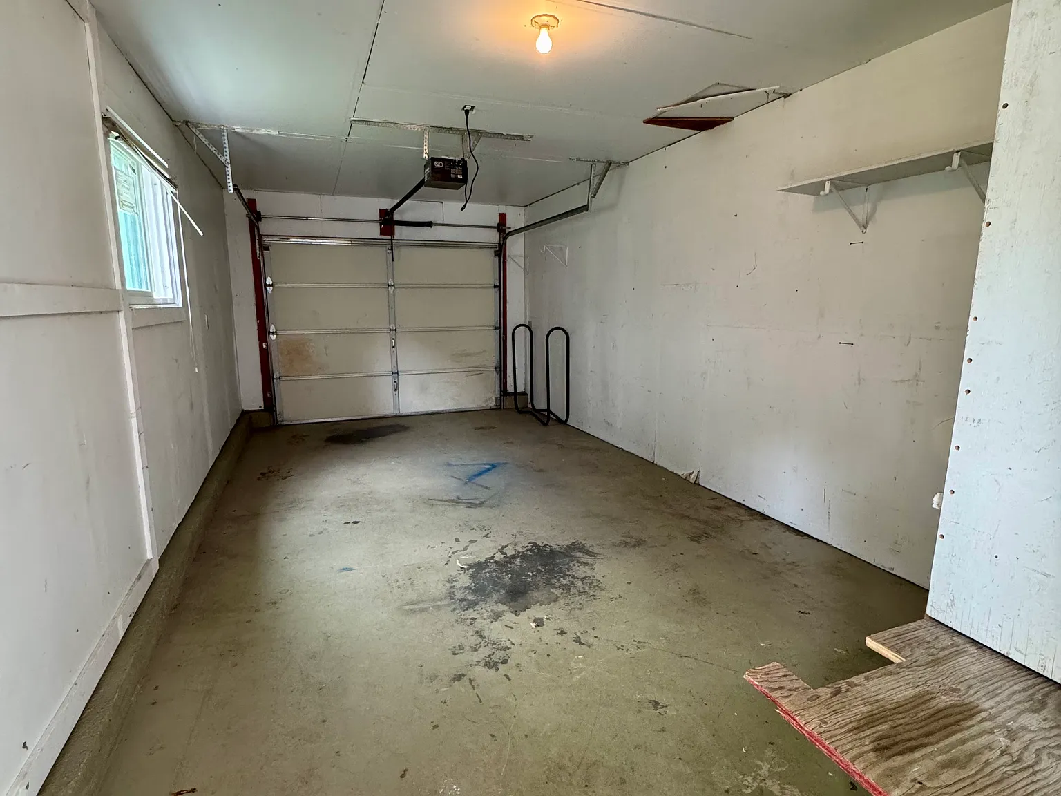 2 bed, $1,400 — Photo 2
