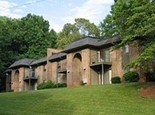 220 Orchard Trace Ln APT 8, Charlotte, NC 28213