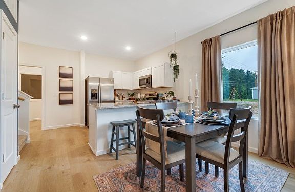 3rd image of 24 Stonehenge Cir Lot 24