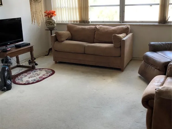 (undisclosed Address), Miami, FL 33179