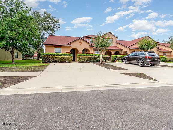 3rd image of 727 GINGER MILL Drive
