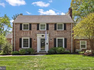 10 Vining Ln, Wilmington, DE 19807