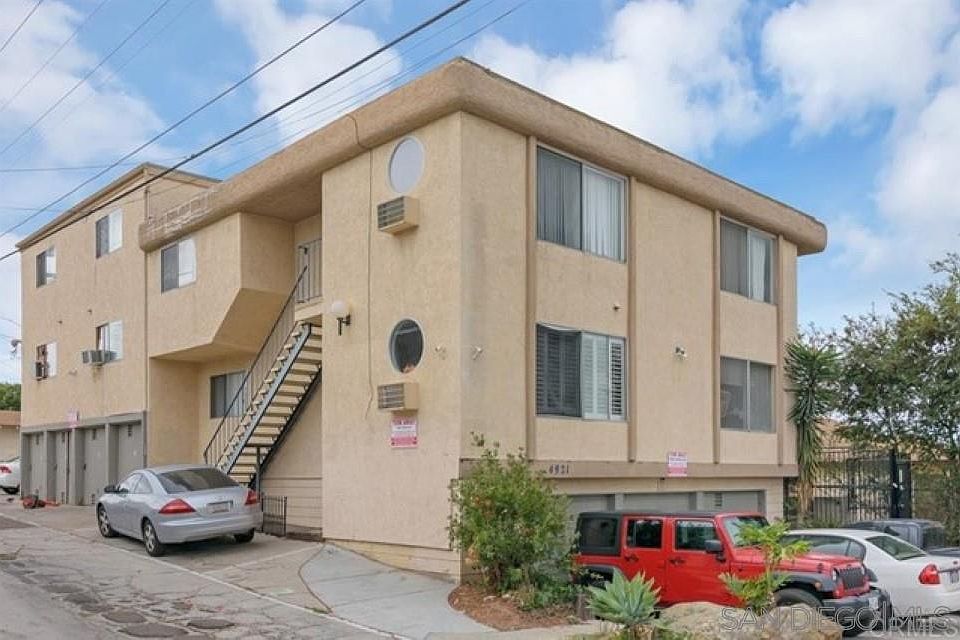 2nd image of 4921 Trojan Ave APT 8