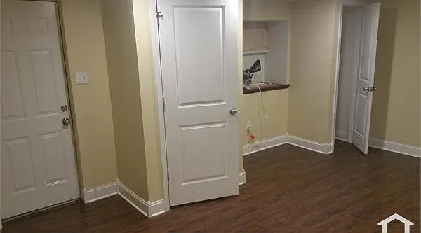 146 W Nedro Ave #1 — Photo 3