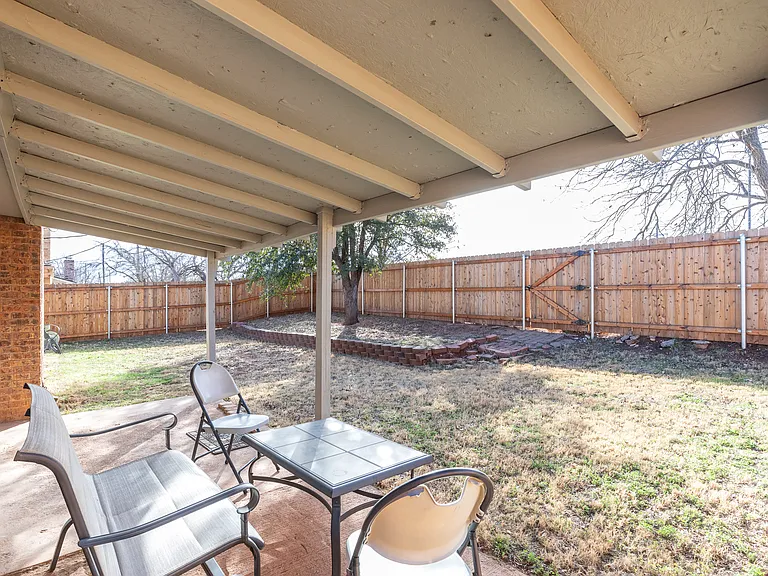 5725 Quail Run St — Photo 5