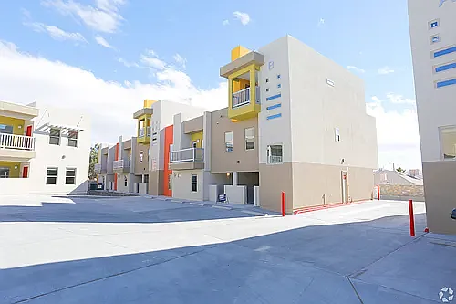 Moderno Village Apartments and Town Homes — Photo 109