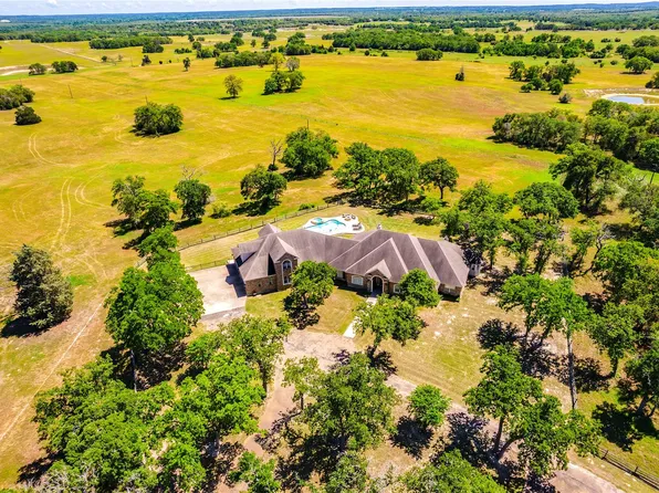 17270 Fm 112, Thrall, TX 76578