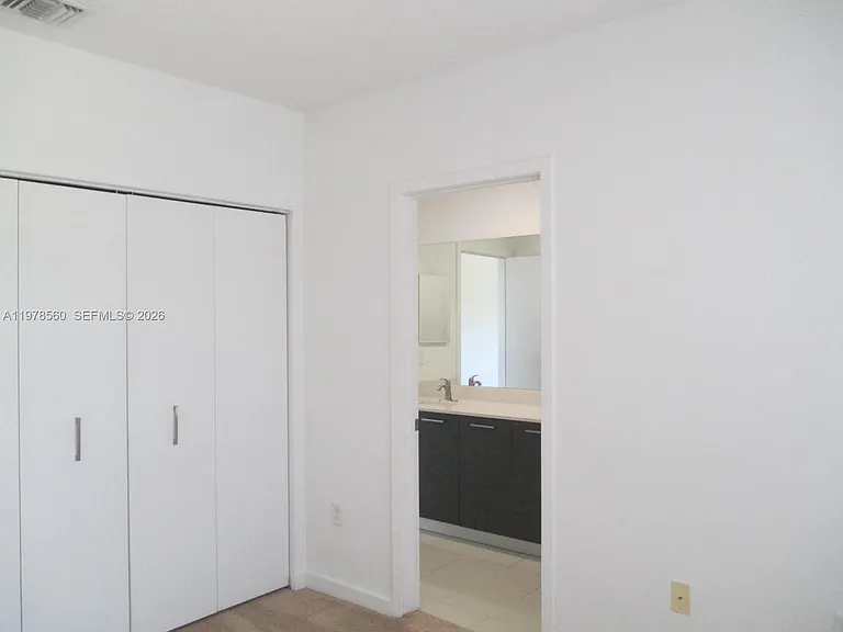 3417 NW 13th St — Photo 18
