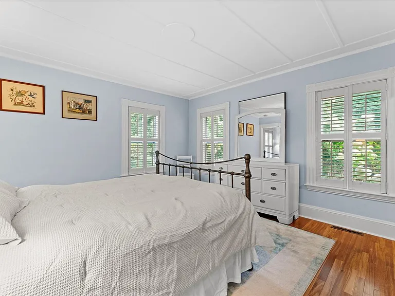 44 Stetson Pl — Photo 27