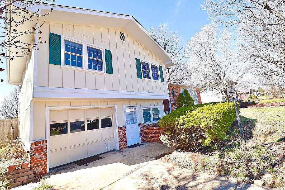 Building Photo - 13 S Murry Ln