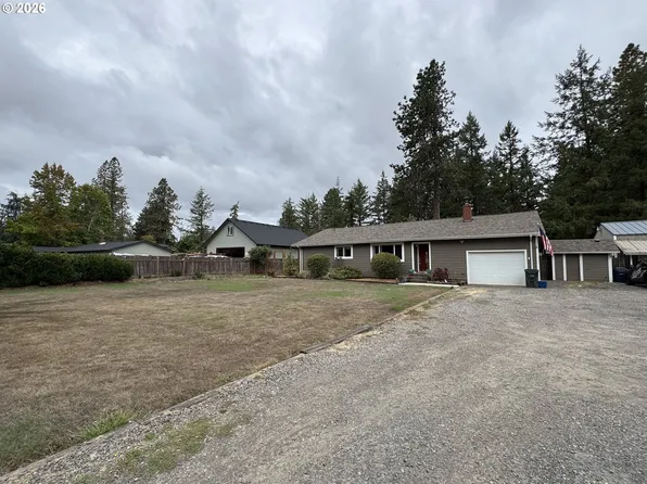 25371 Perkins Rd, Veneta, OR 97487