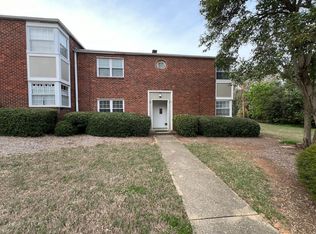 100 Lewis Dr APT 6, Greenville, SC 29605
