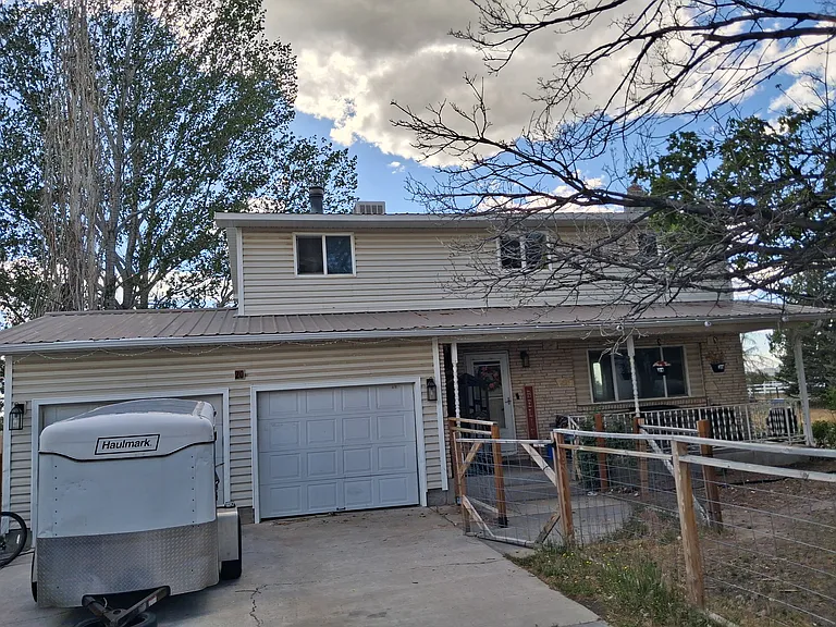 20 N 470 W — Photo 1