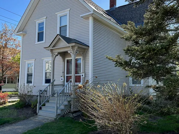 242 Walnut Street, Manchester, NH 03104