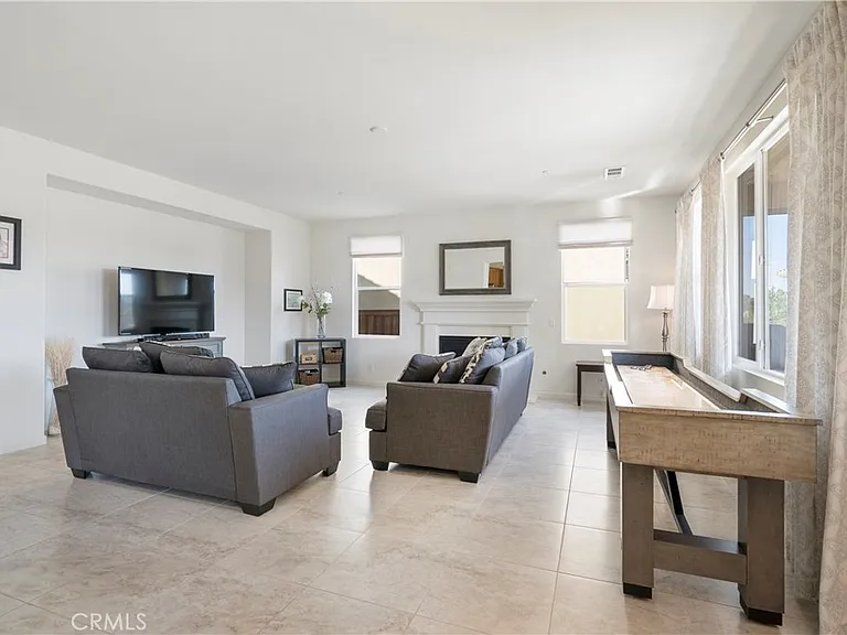 3126 Vista Ter — Photo 11