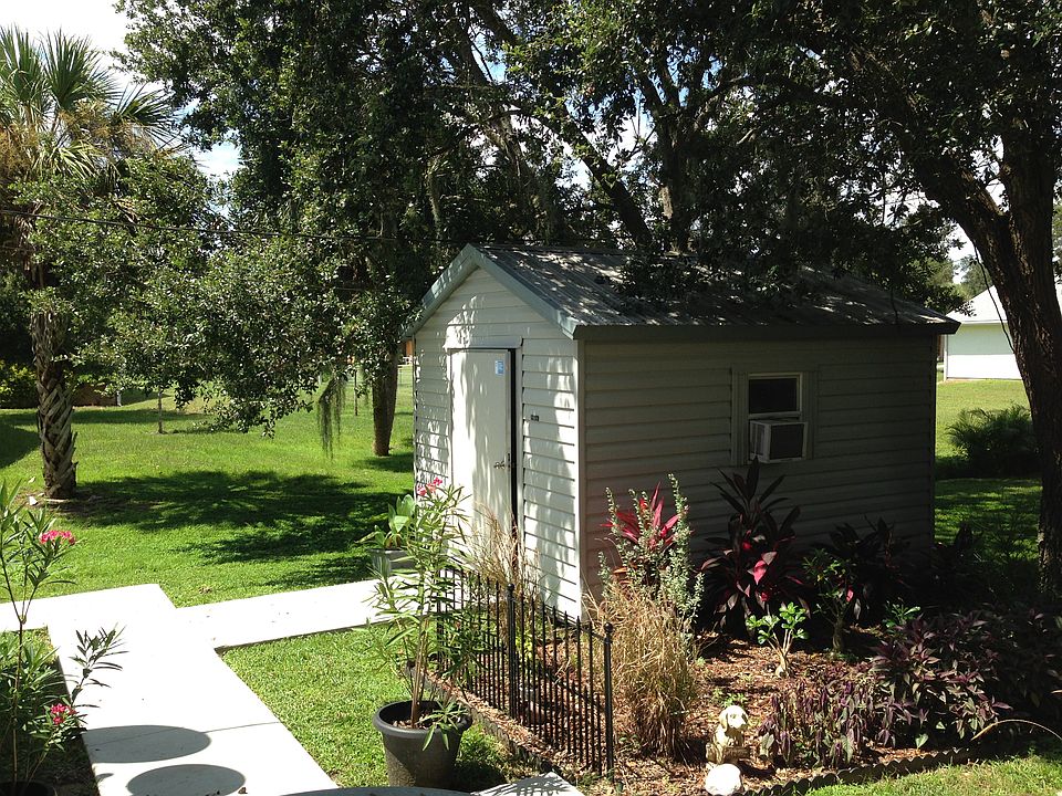 Shed