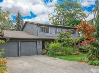 19222 89th Ave NE, Bothell, WA 98011