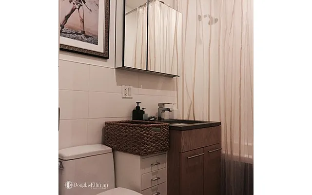 Rented by Douglas Elliman | media 8