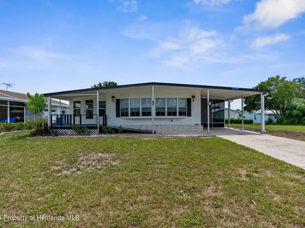 12260 Fairway Ave, Brooksville, FL 34613