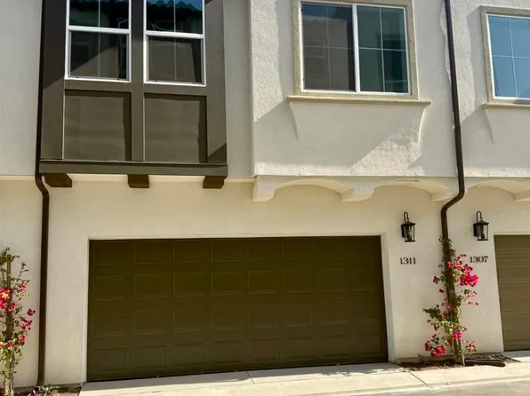 1311 Yannis Ct, El Cajon, CA 92019