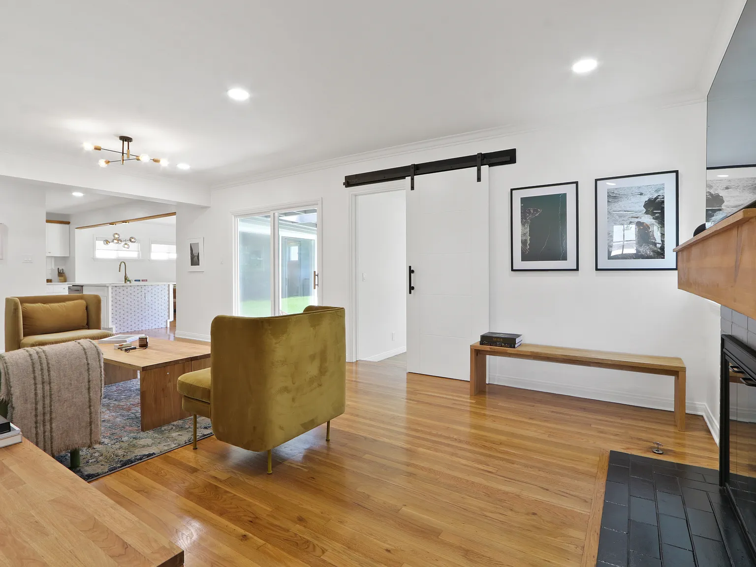3 bed, 1458 sqft, $5,500 — Photo 4
