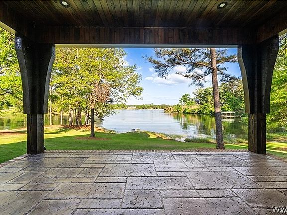 2nd image of 15319 Marina Dr