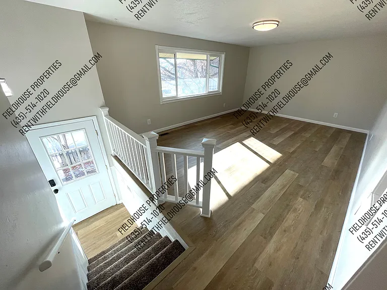 881 N 500 E — Photo 13