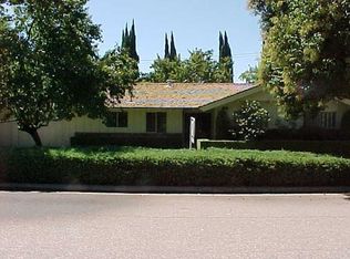 2491 W Scott Ave, Fresno, CA