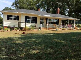 615 Broadway School Rd, Belton, SC 29627