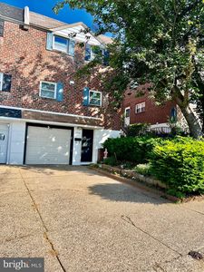 8210 Solly Pl, Philadelphia, PA, 19111