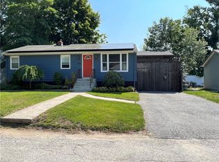 103 Grand View Ave, Johnston, RI 02919