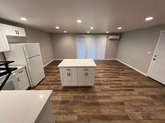 3rd image of 2400 20th Ave NW APT 13D